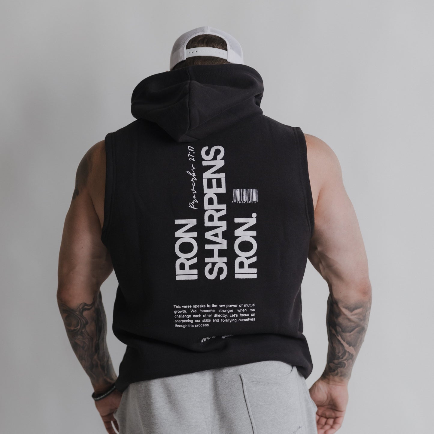Sleevelees Hoodie | Iron Sharpens Iron | 320 - 250 GSM | 4 Color Options